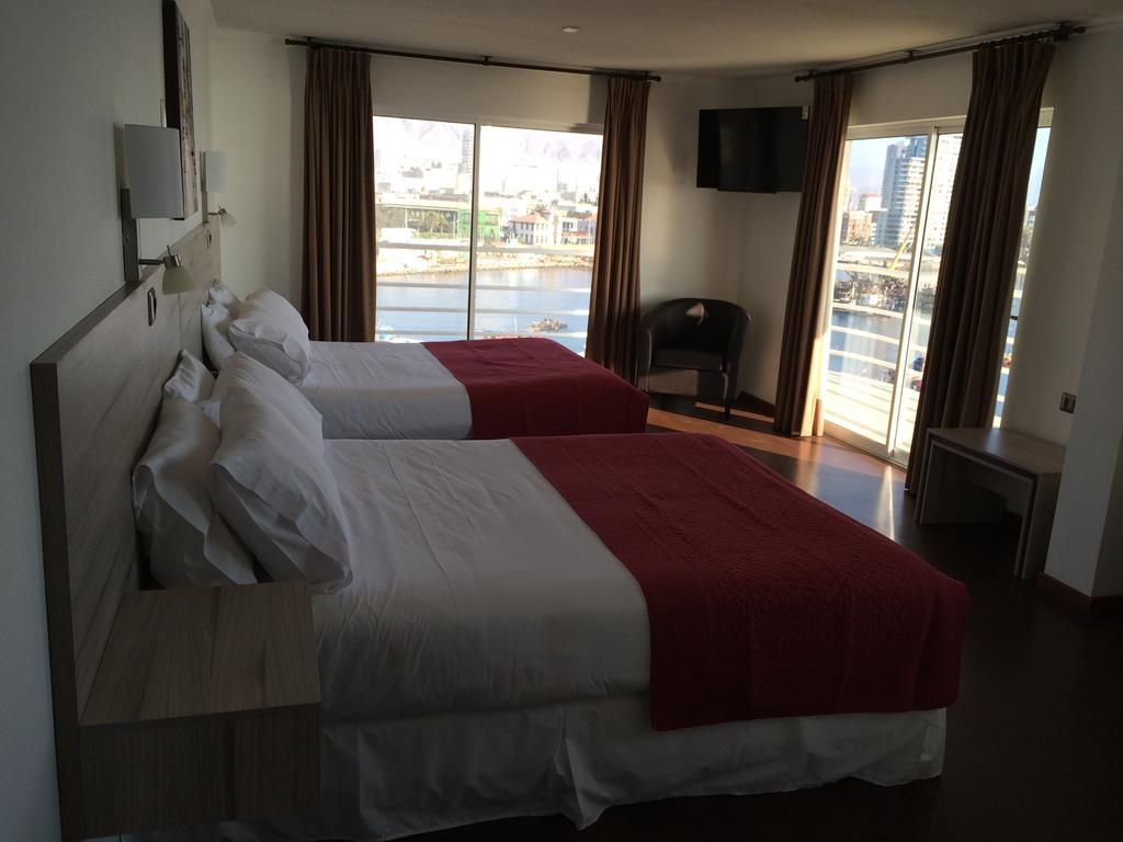 Hotel Marina Antofagasta Rum bild